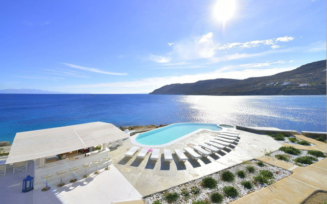 Mykonos Pantheon