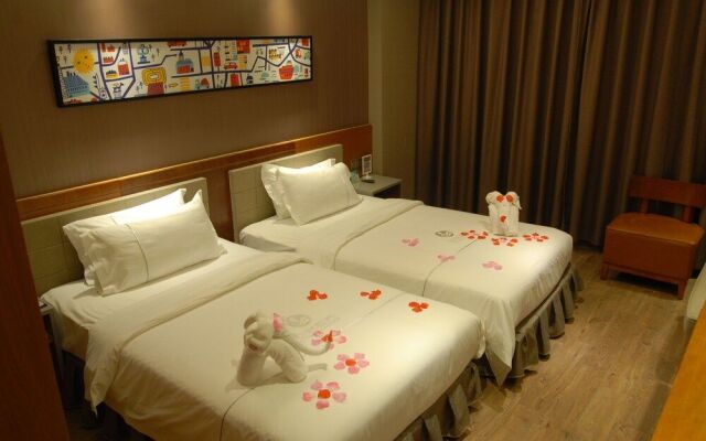 Insail Hotels (Gongbei Port Zhuhai)
