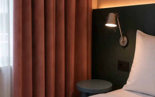 Hôtel Les Loges – Guest Rooms – Vernier