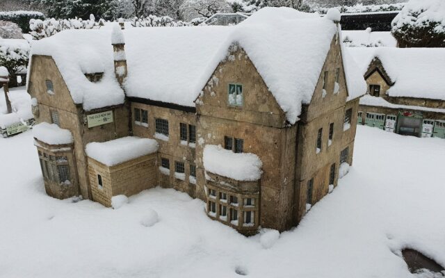 The Old New Inn