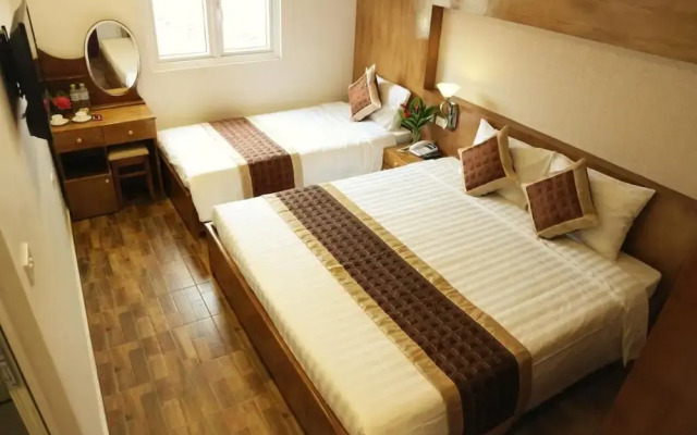 V Central Hotel