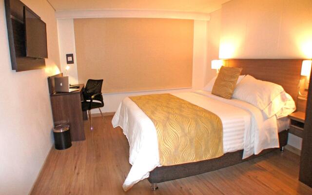 SM Grand Hotel