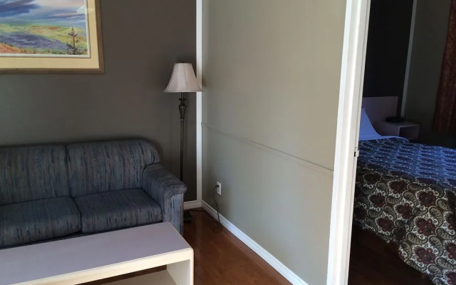 Magnuson Hotel Creston