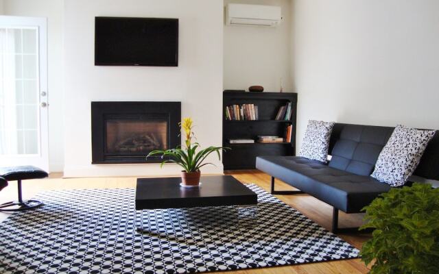 BlancNoir Bed & Breakfast