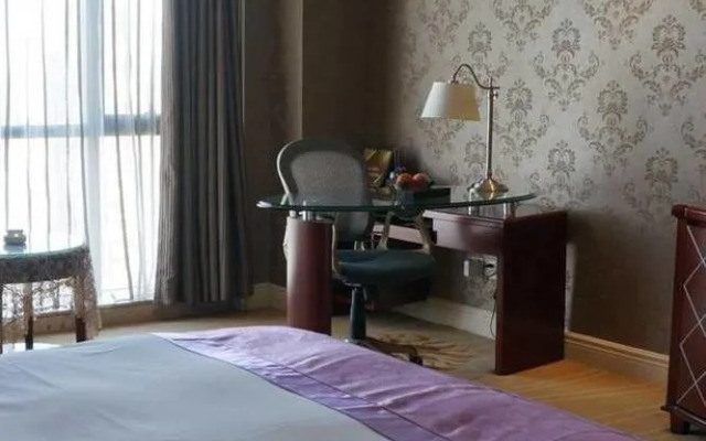 Oceania Hotel