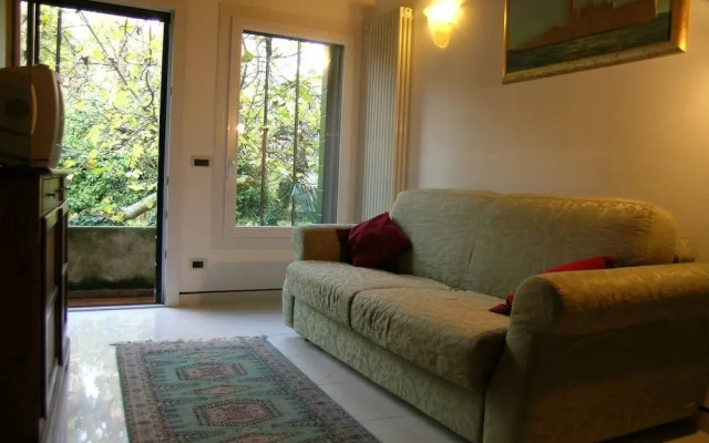 Grimaldi Apartments - Guardi