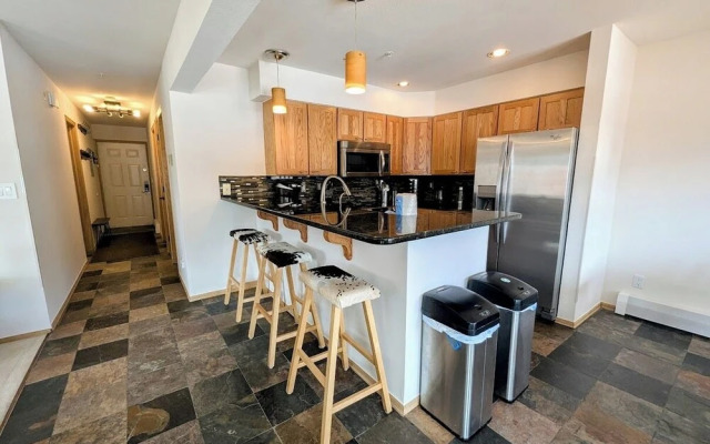 Cinnamon Ridge C114