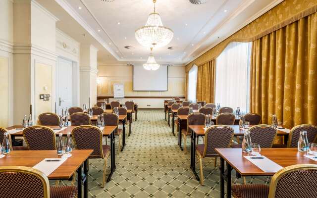 Polonia Palace Hotel