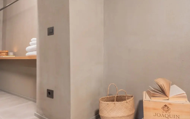 Gaia Suite Nearby Urio s Castle