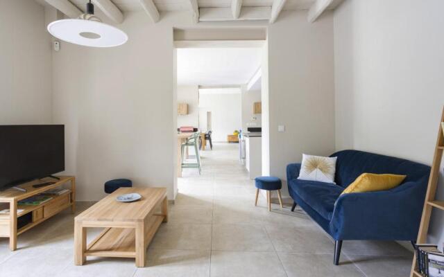 Maison Saint-Étienne-du-Grès, 6 pièces, 8 personnes - FR-1-599-17