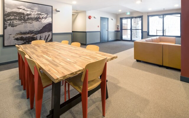 Pine Inn at Panorama Mountain Village