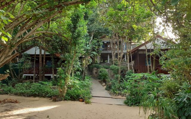 Baan Klong Kleng