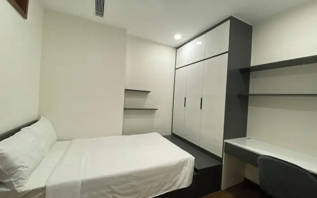 Asahi Luxstay - Golden Park  Apartments