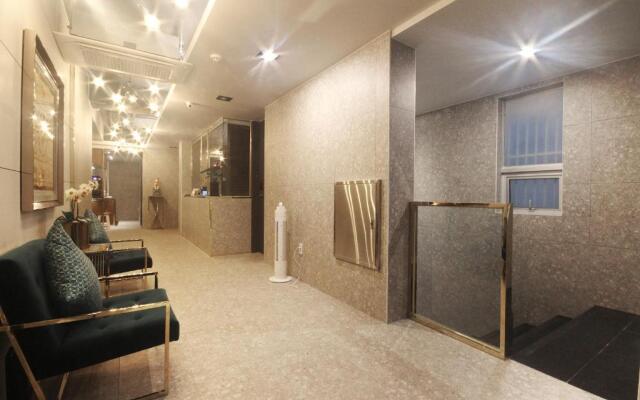 Brown Dot Hotel Busan Sajik Stadium