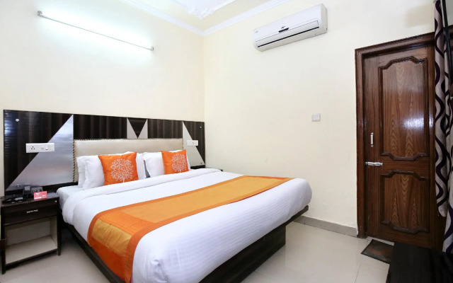 Hotel Grand Residency
