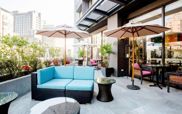 Lacle Hotel - Luzhou Taipei