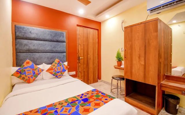 Fabhotel Aqua Tulip