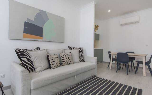 Principe Real Elegant flat with terrace