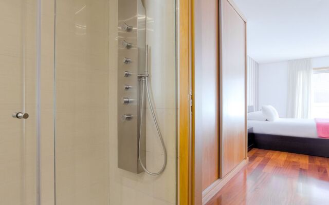 Pretty Porto Apartment by Soulsharing