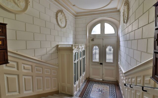 Hotel Victor Hugo