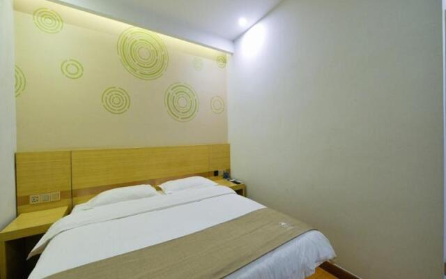 GreenTree Inn Dalian Dalian North Railway Station Express Hotel