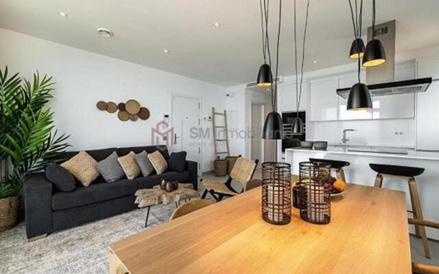 AP354 - Bayview Hills