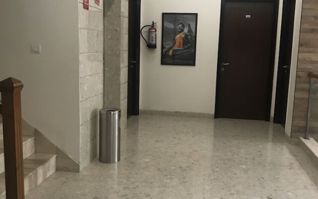 Amazone Residency