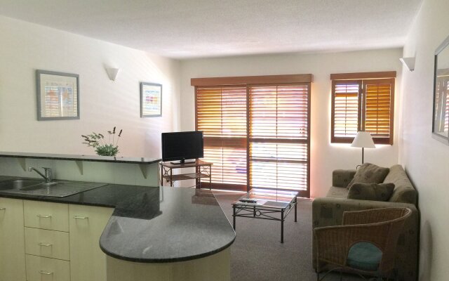 Inn Cairns Boutique Apartments