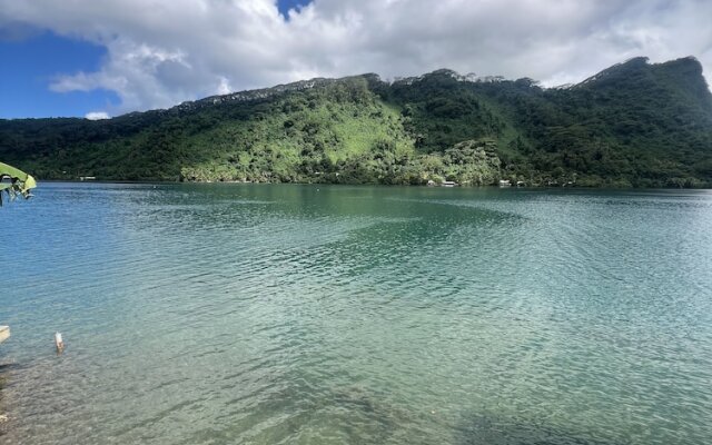 Tiare - Faaroa Bay Villa