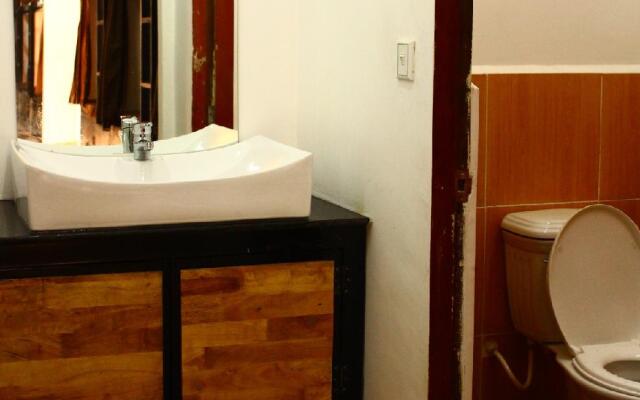 Malibu Hostel