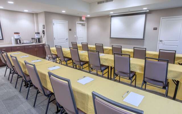 Hampton Inn by Hilton Amesbury