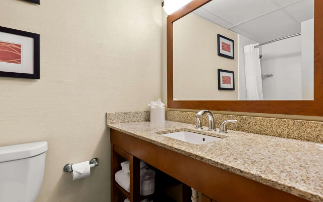 Comfort Inn St. Louis - Westport Event Center