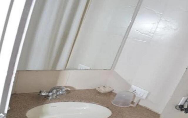 Regency Square Hotel