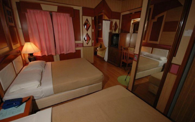 Shari-La Island Resort