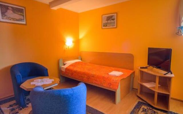 Guest house Mali homtel