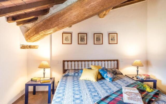 Villa Cenami Apartments with BIG POOL