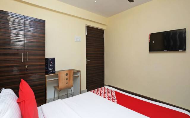 OYO 16351 Spree Guest House