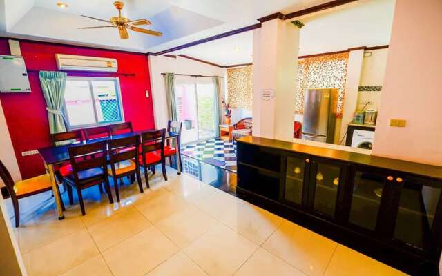 Baan Orange View Point Pool Villa by Pinky