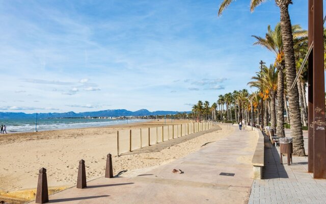 Cozy Apartment in Salou near Beach