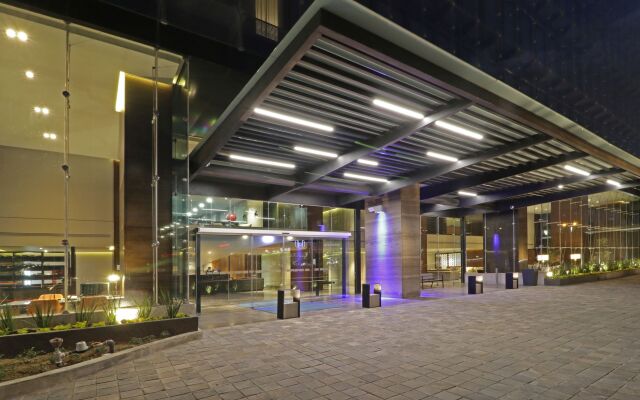 Holiday Inn Express & Suites Monterrey Valle by IHG