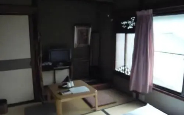 Ryokan Maizuru