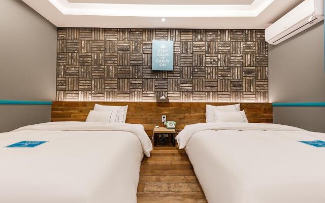 Cheongju Hotel In Cafe Terminal