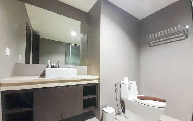 Good Choice And Nice 1Br At Patraland Amarta Apartment