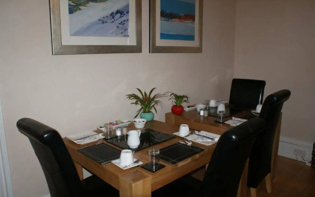 Invernevis Bed  Breakfast