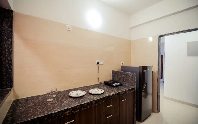 OYO 10803 Home 2BHK Poolside Siolim