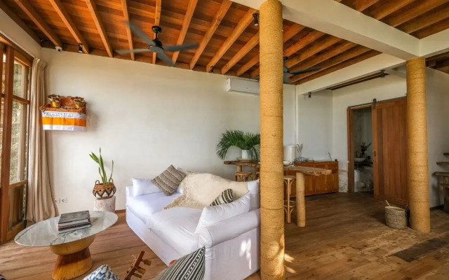 Uluwatu Surf Shack