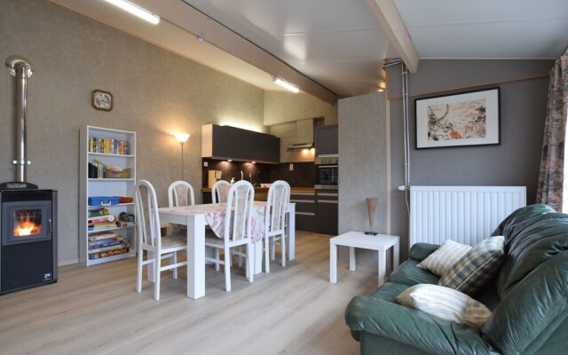 Cozy Holiday Home in Nisramont with Fenced Garden