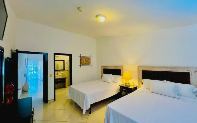 Los Picos Hotel & Suites Bucerias