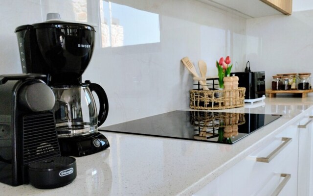 Oinolithos Luxury Villas
