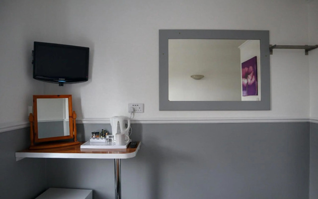 Hotel 261